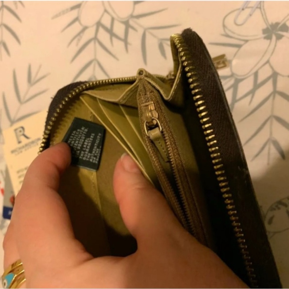 Fendi monogram FF polka dot wallet w/ Nordstrom receipt posted - Picture 4 of 12
